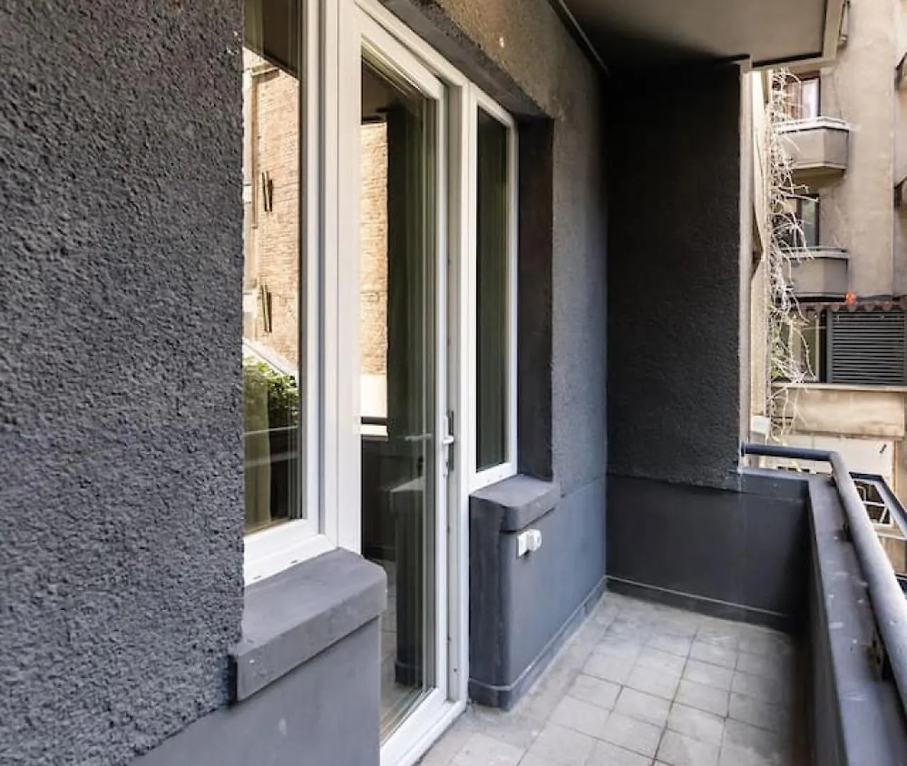 Bucharest Studios Tokyo Apart Апартаменты